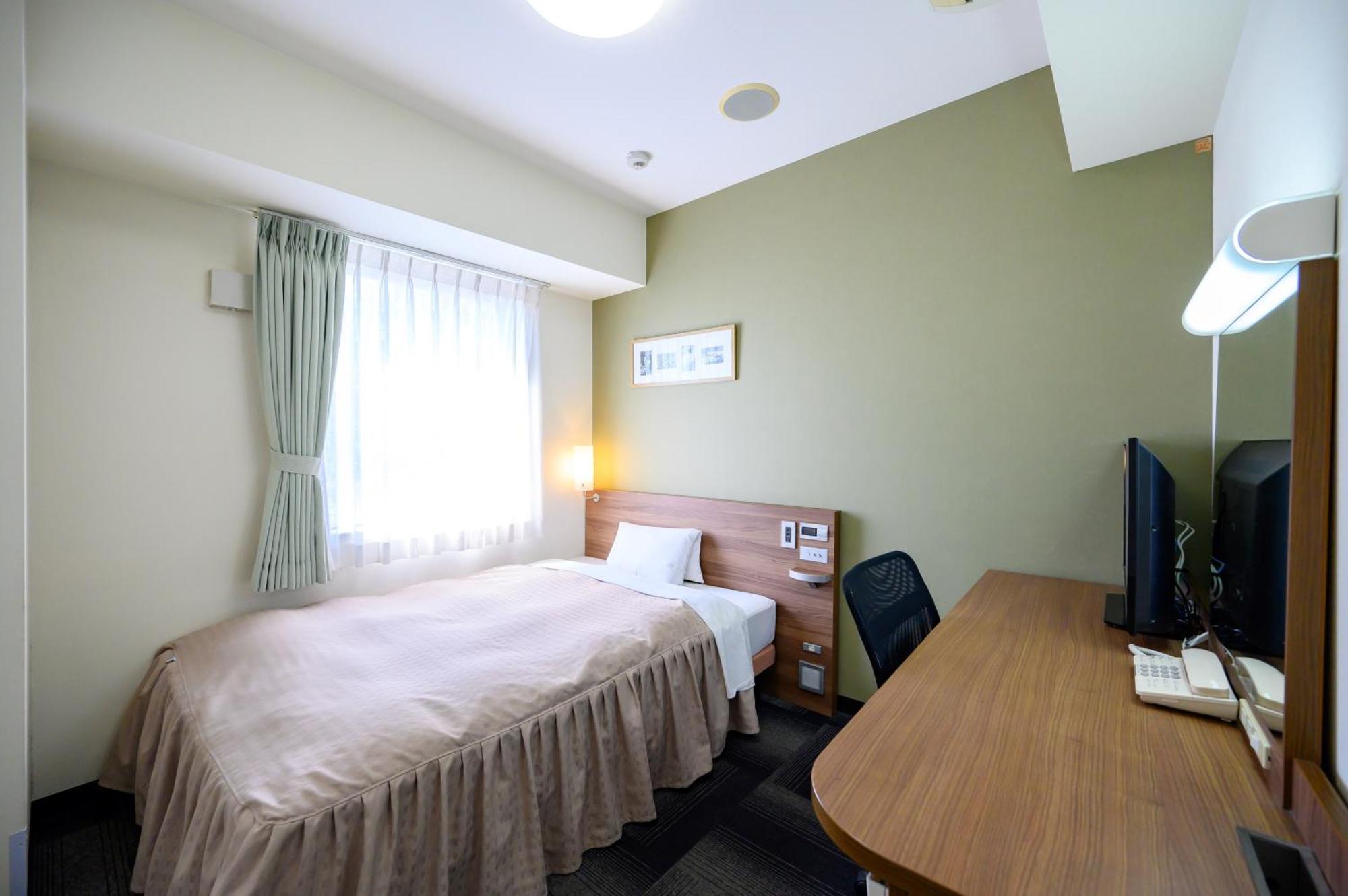 Hotel Econo Камеяма Екстериор снимка